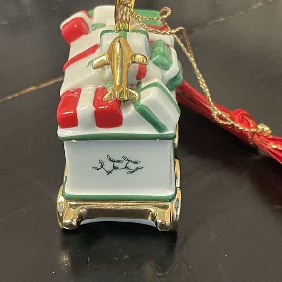 Vintage Spode Christmas Tree 2002 Baggage Car Train Christmas Ornament - Picture 4 of 7
